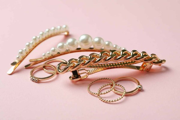 Avis sur Hairpin de Fiona Franchimon : pourquoi utiliser les barrettes produites par cette marque ?